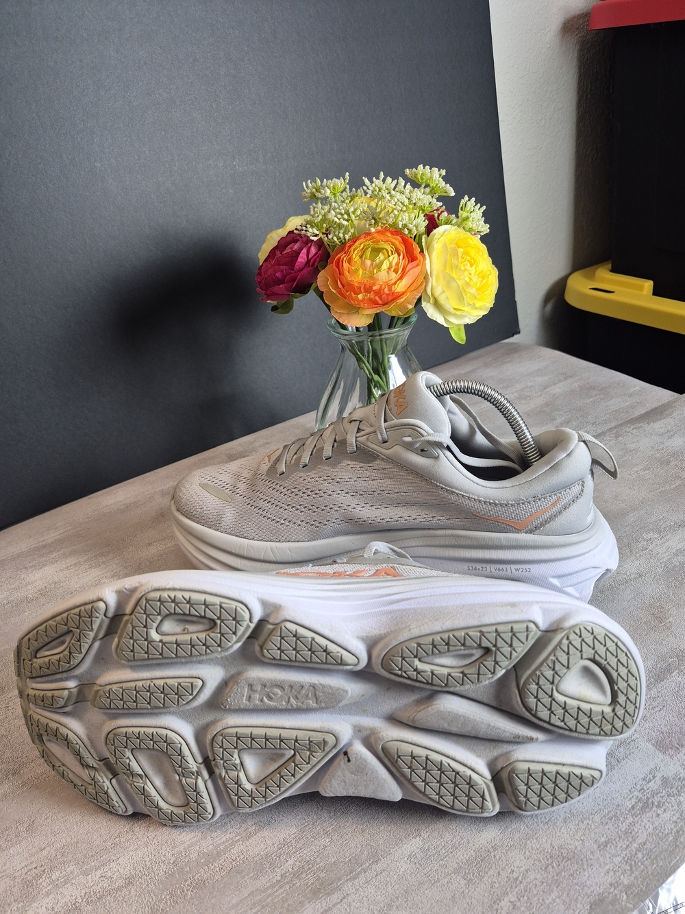Hoka Women's Light Gray Running Sneakers with Peach Accents. Size 10B - Picture 4 of 4